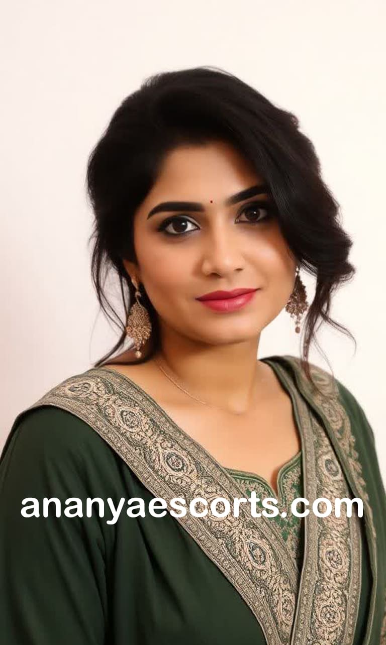 Jhumri Tilaiya Escort Service
